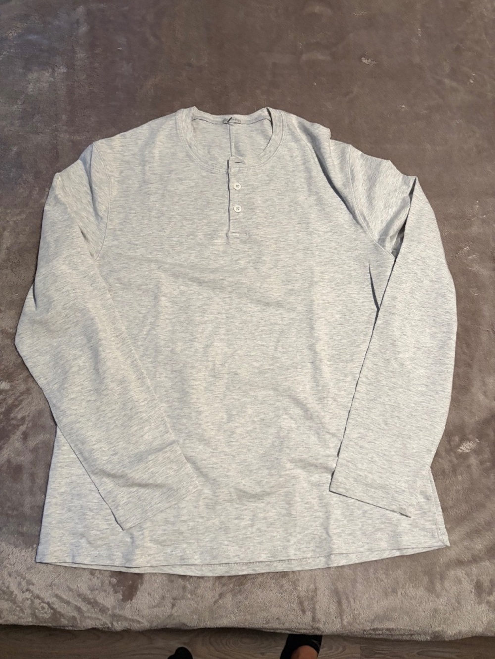 Lululemon 5 Year Basic Henley - Medium - Light Heather Gray